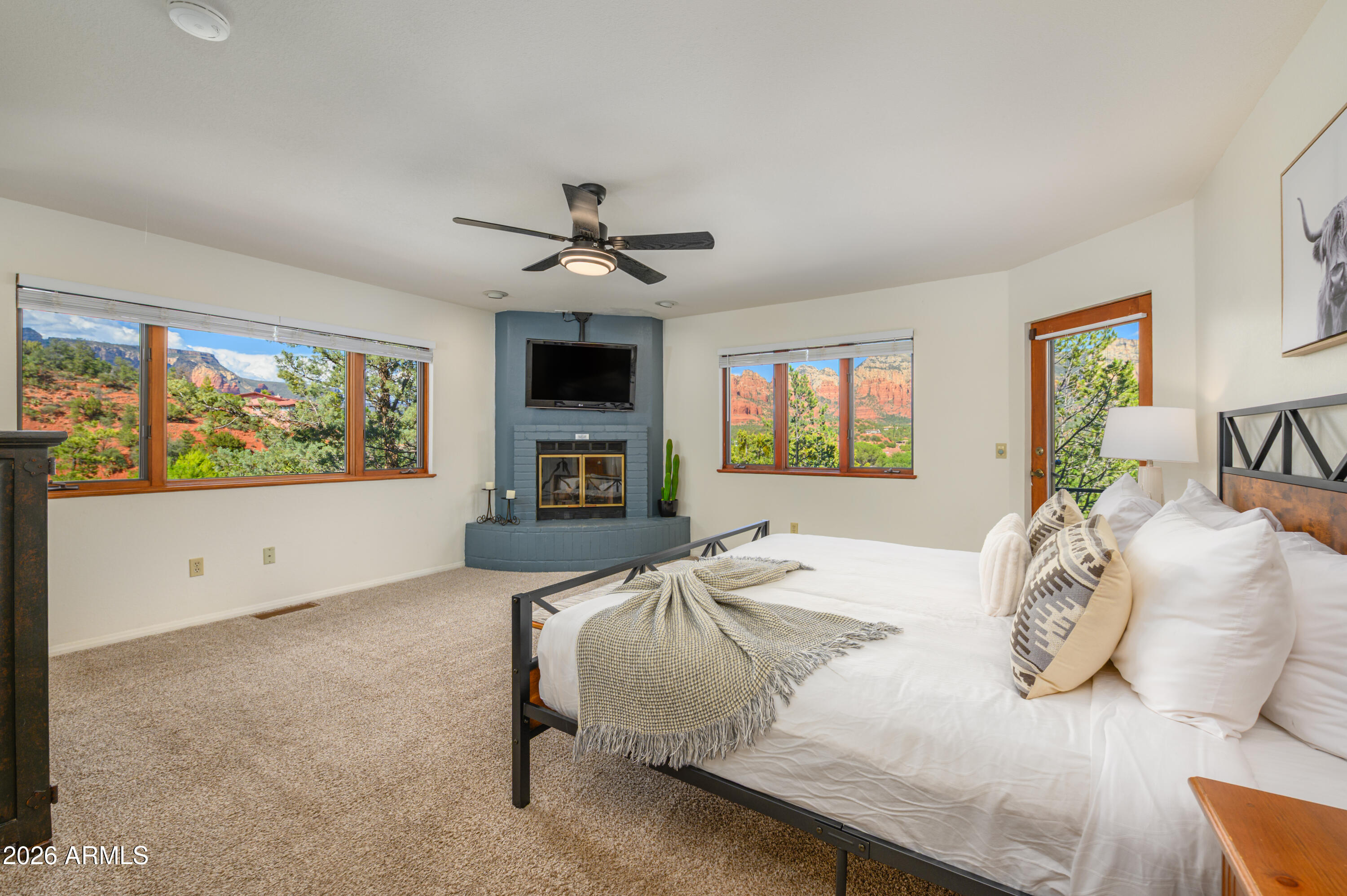 303 OAK Ridge Lane