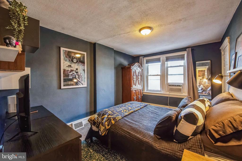 65 Amboy Ave