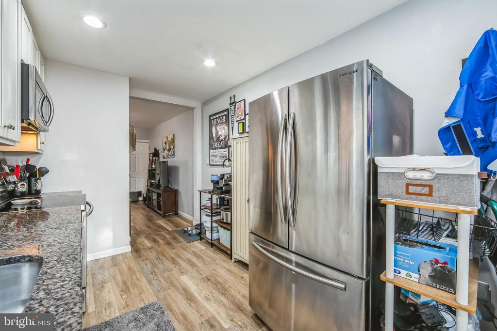 65 Amboy Ave