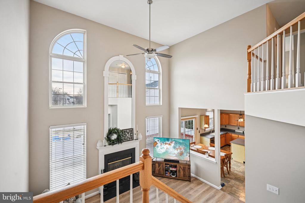 4 CHEYENNE COURT