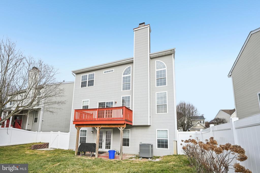 4 CHEYENNE COURT