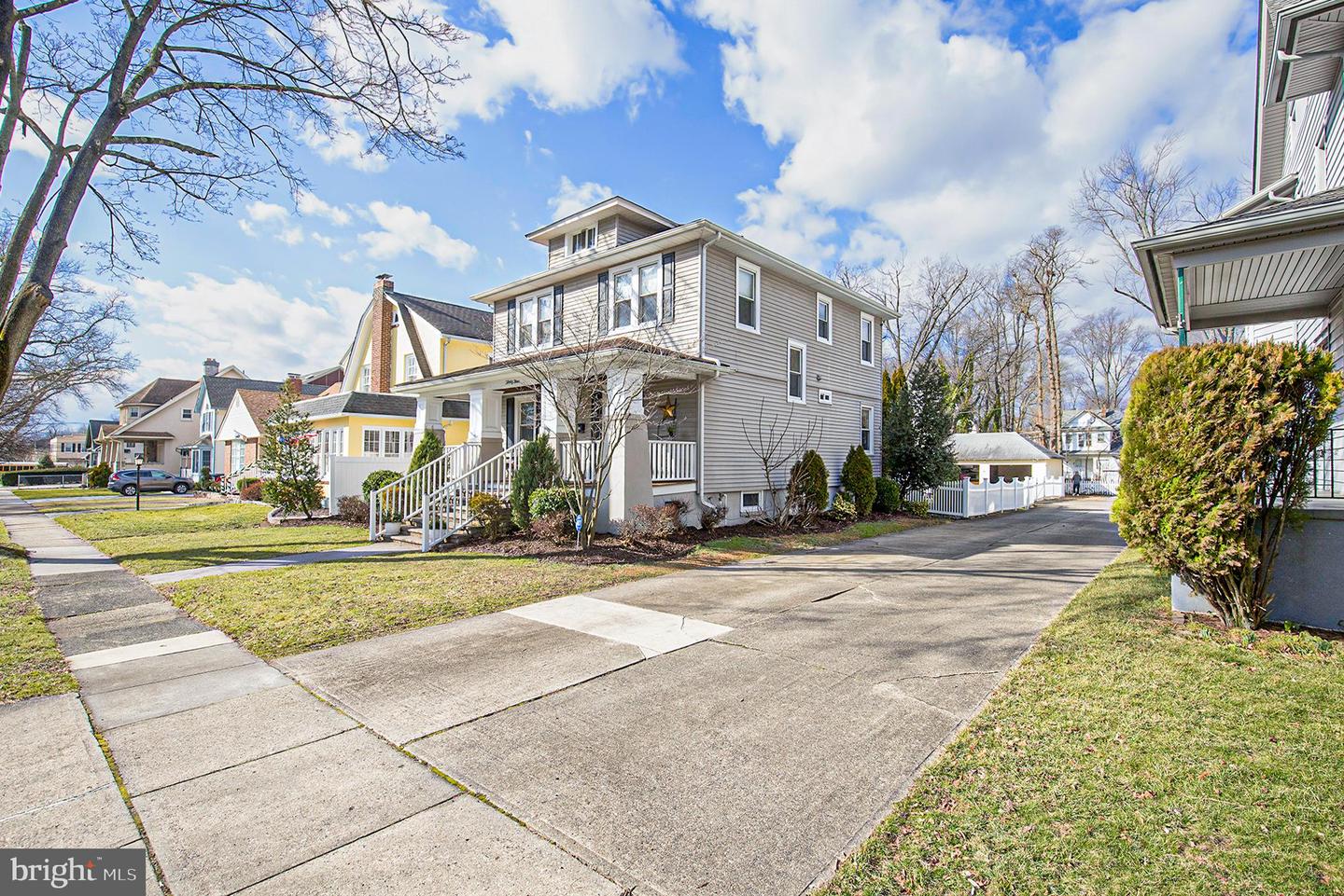 33 E Vassar Rd