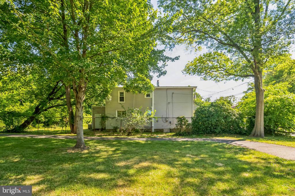528 Main St