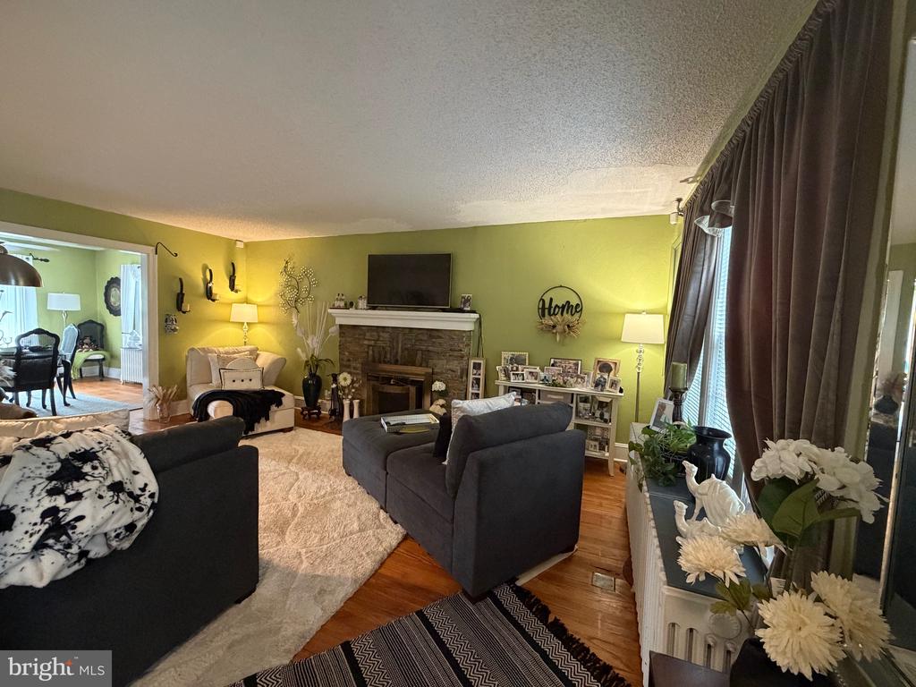 117 ABERNETHY DRIVE