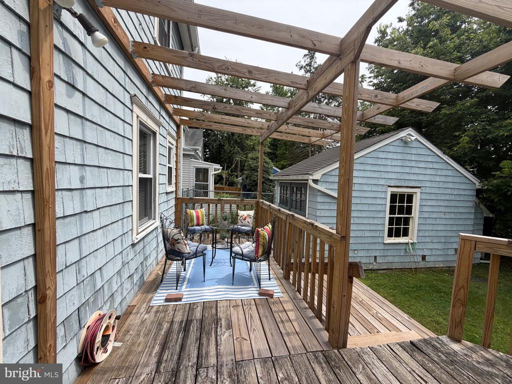 117 ABERNETHY DRIVE