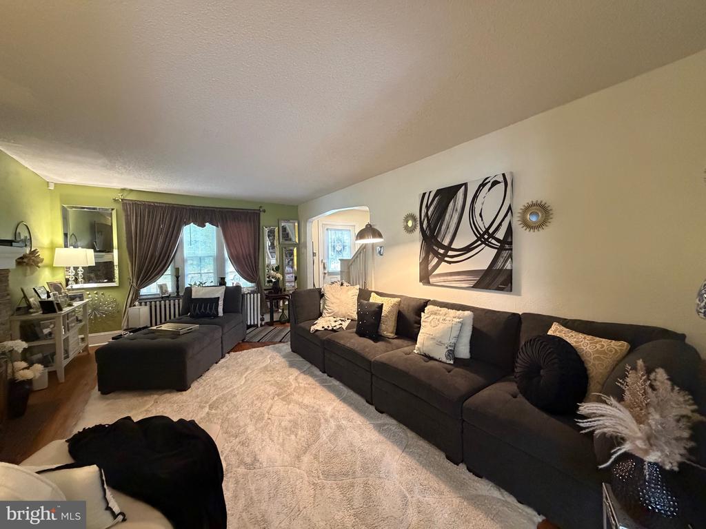 117 ABERNETHY DRIVE