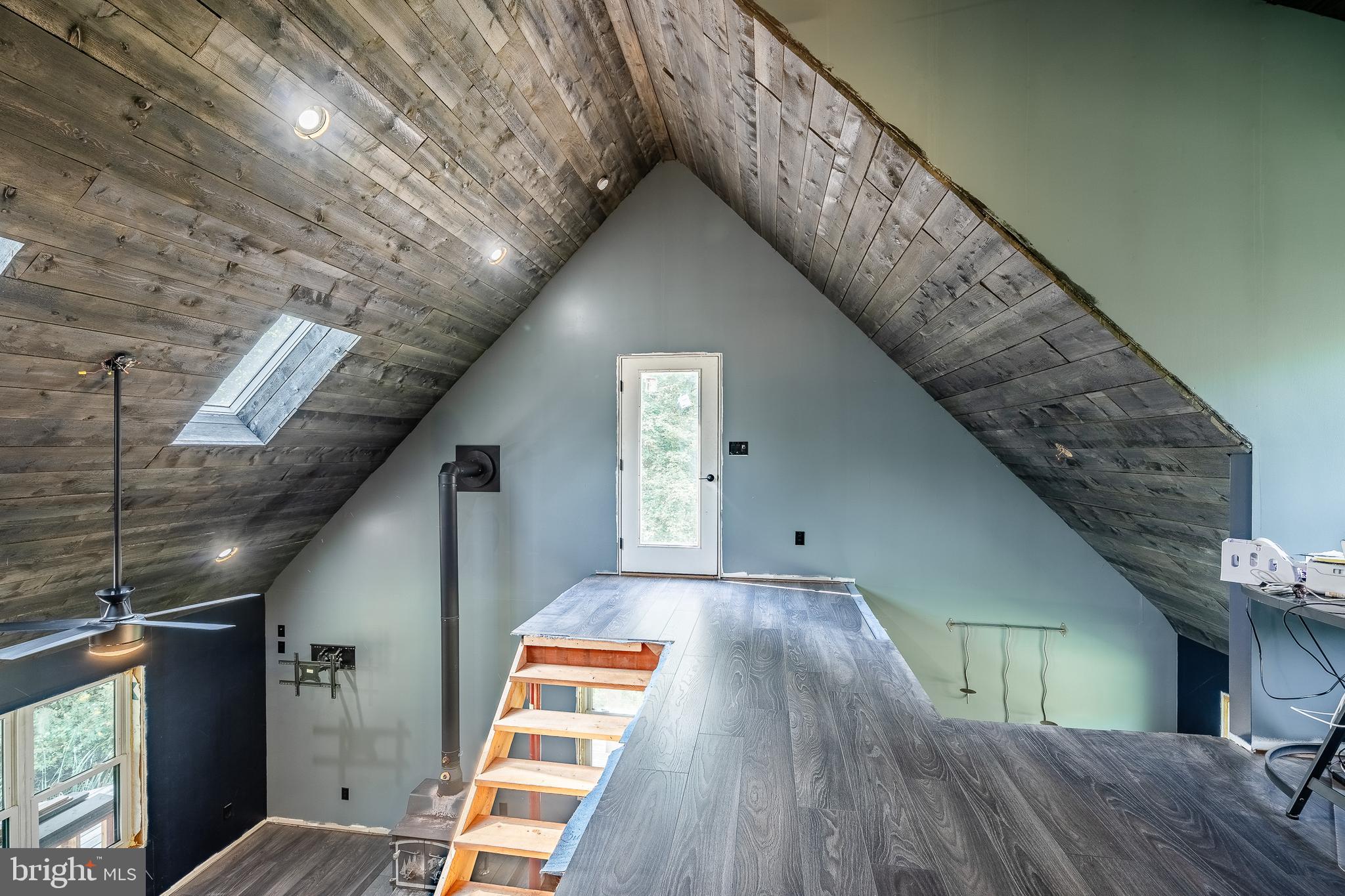 126 Crow Hill Rd