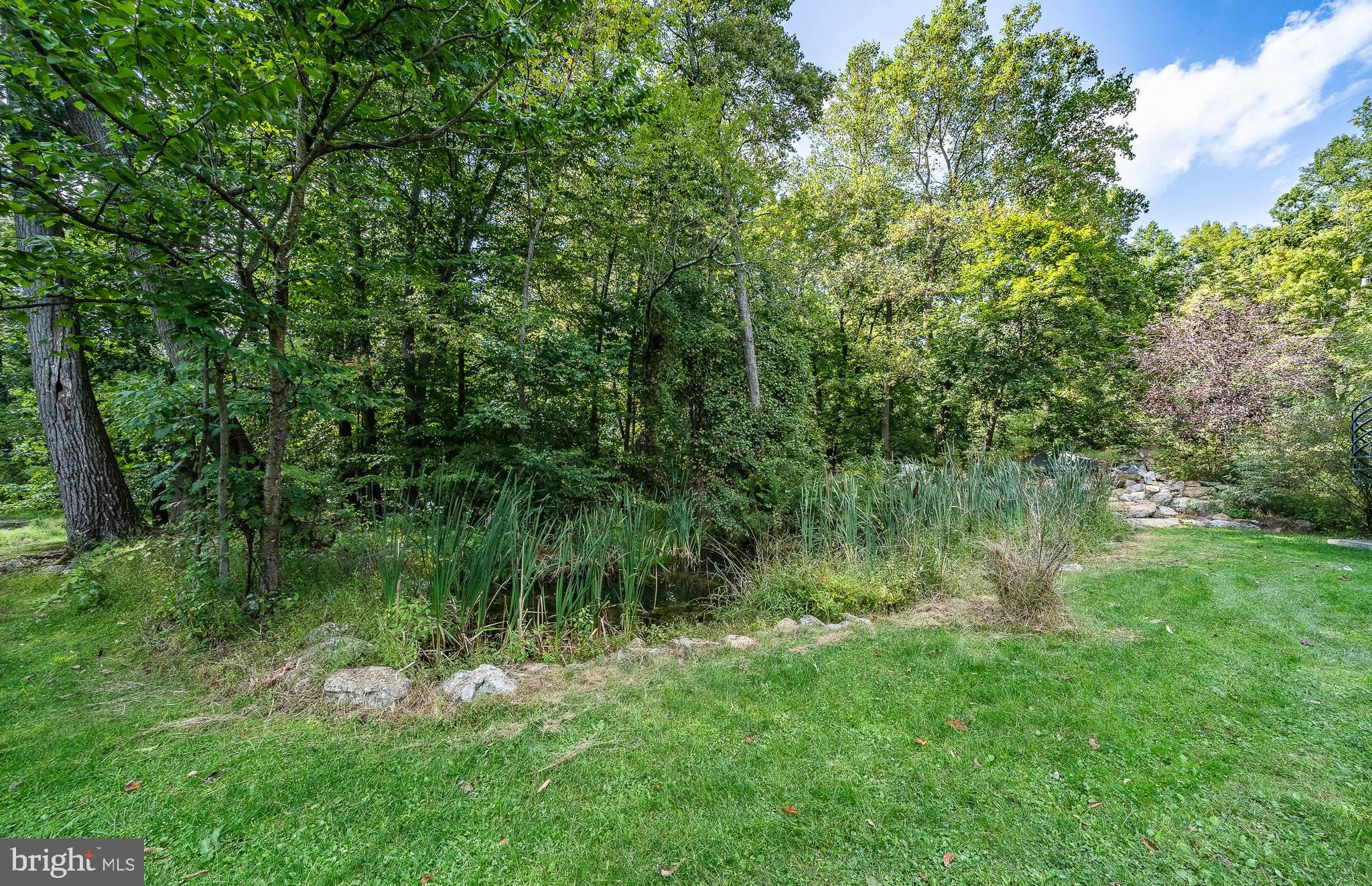 126 Crow Hill Rd