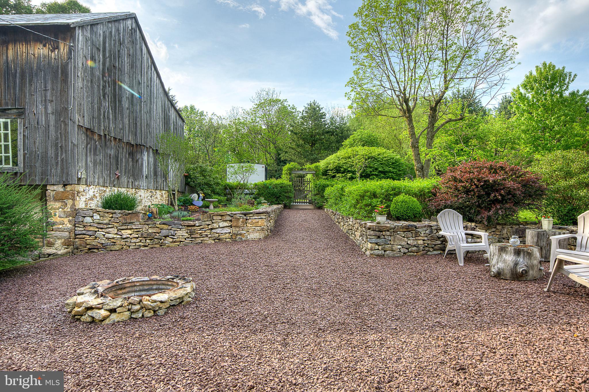 3900 Pricetown Rd