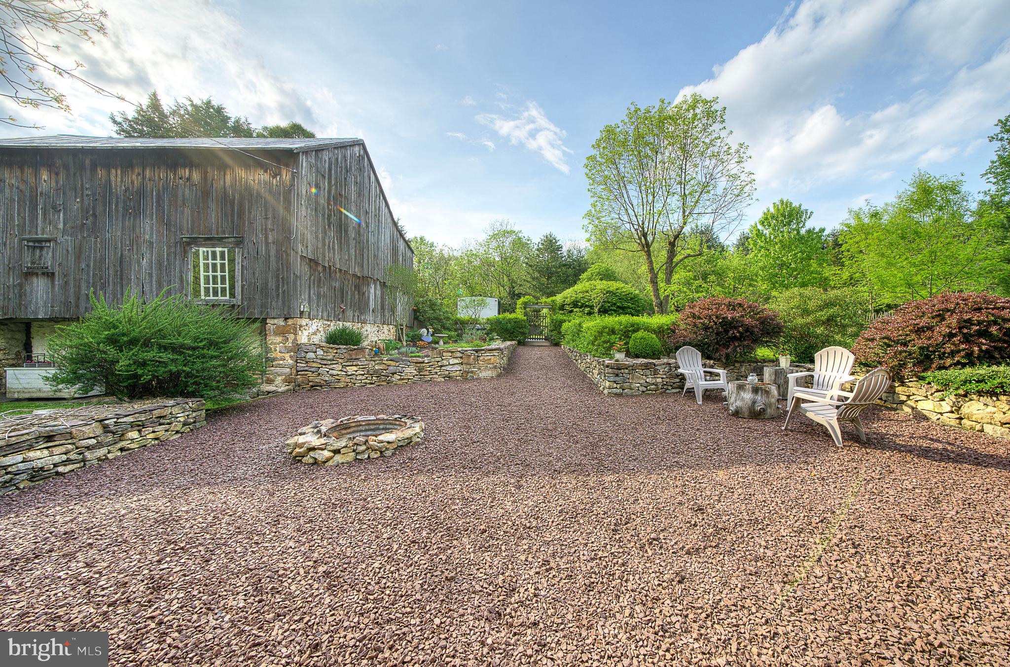 3900 Pricetown Rd