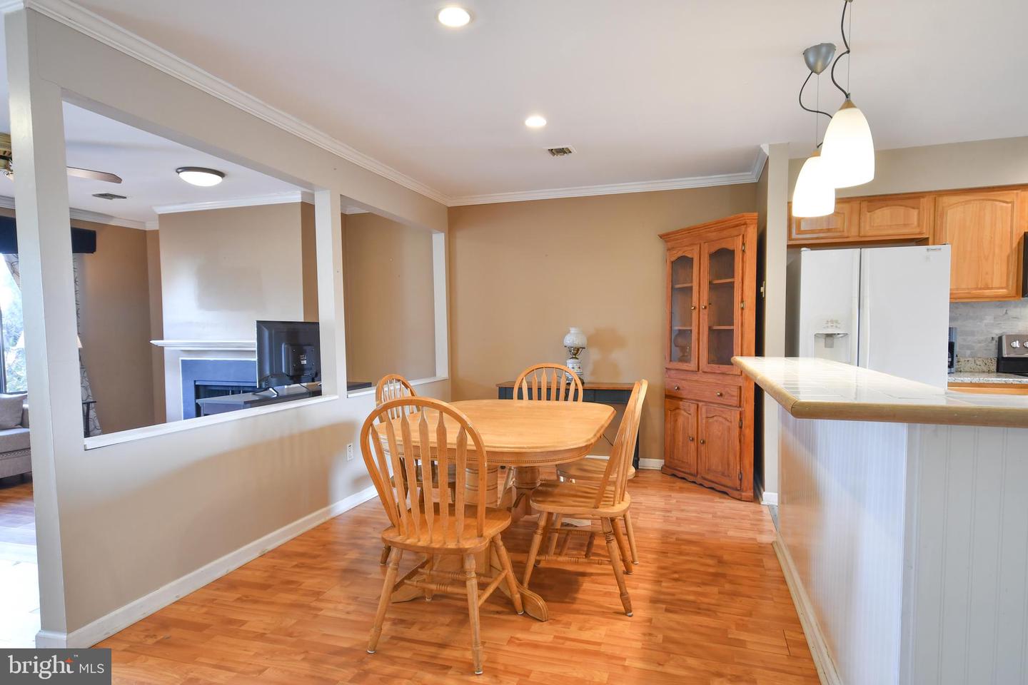 97 Palace Ct