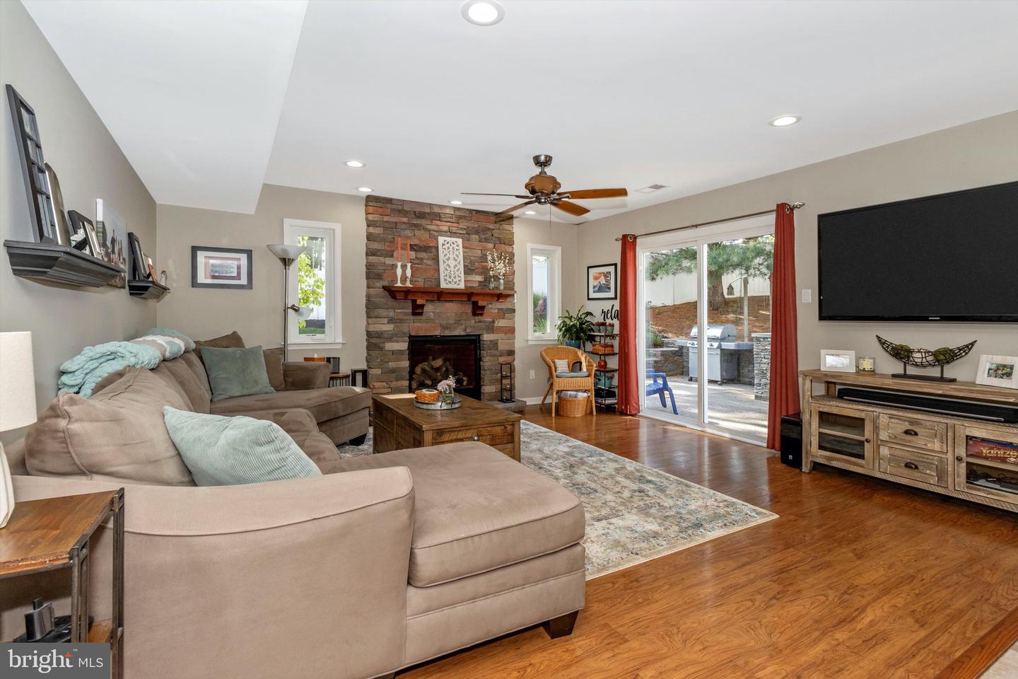 723 Tennyson Dr