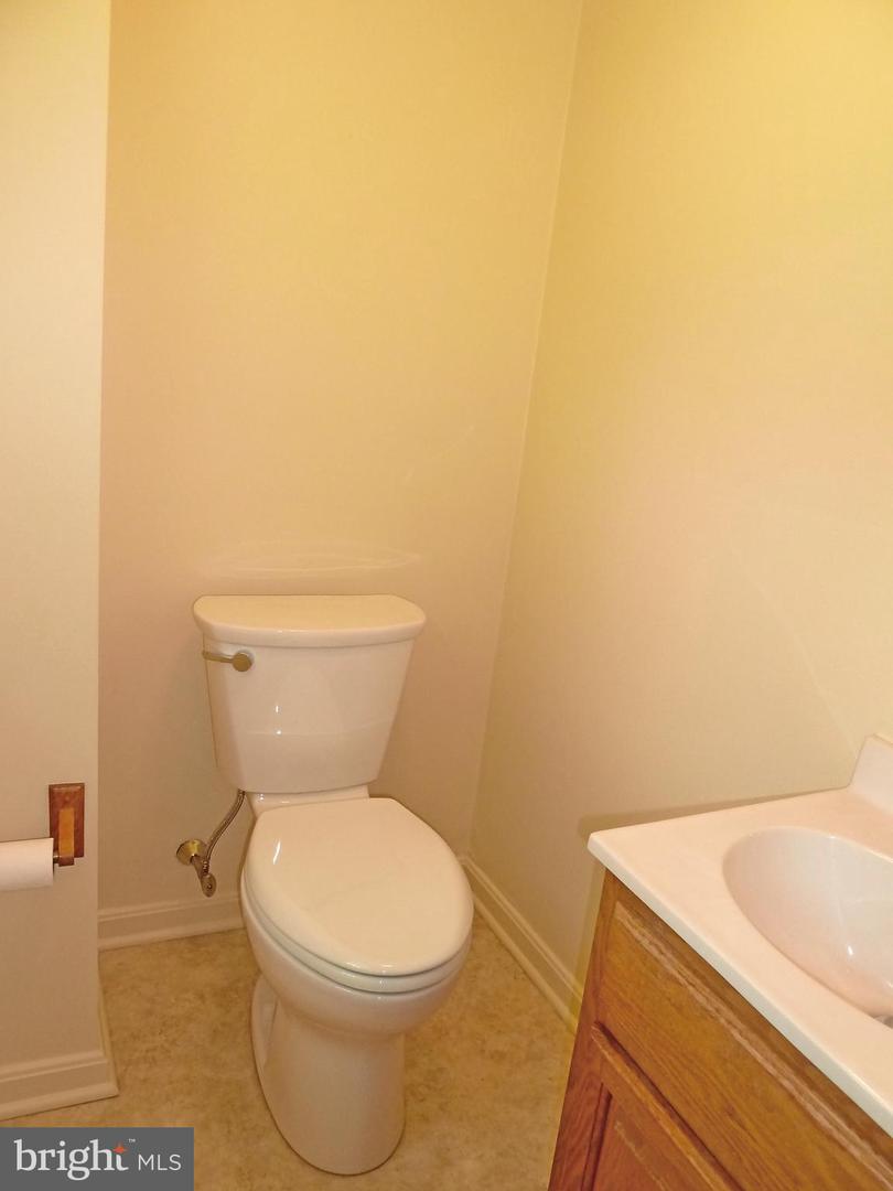 1118 Oak Leaf Ln