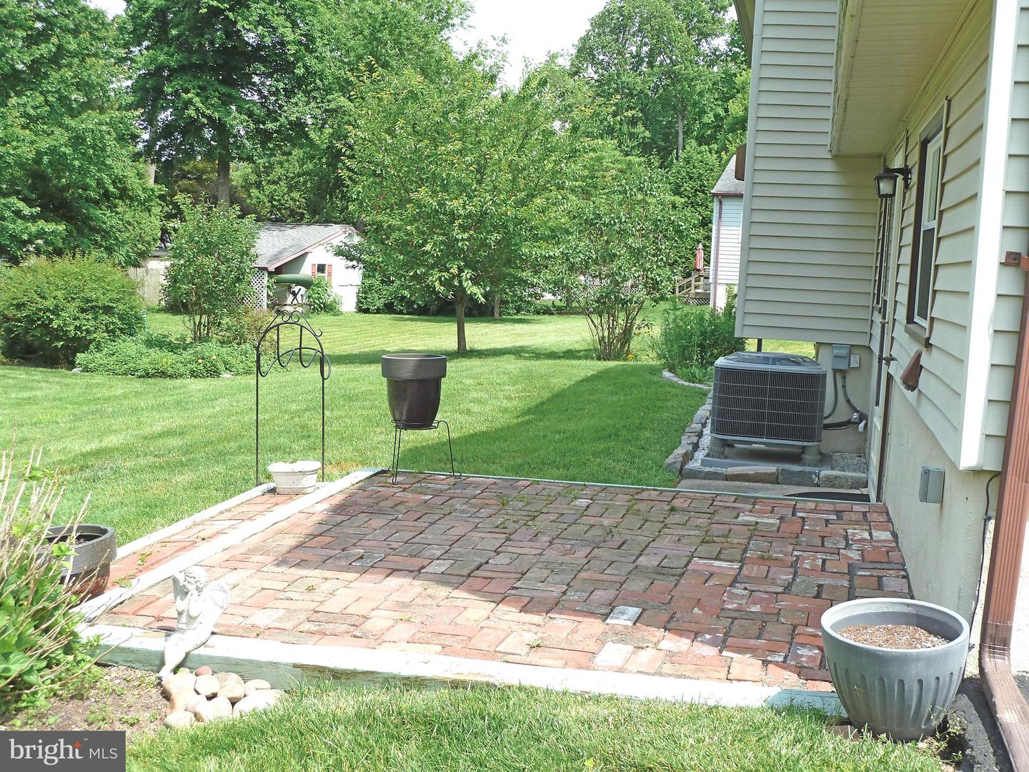 1118 Oak Leaf Ln