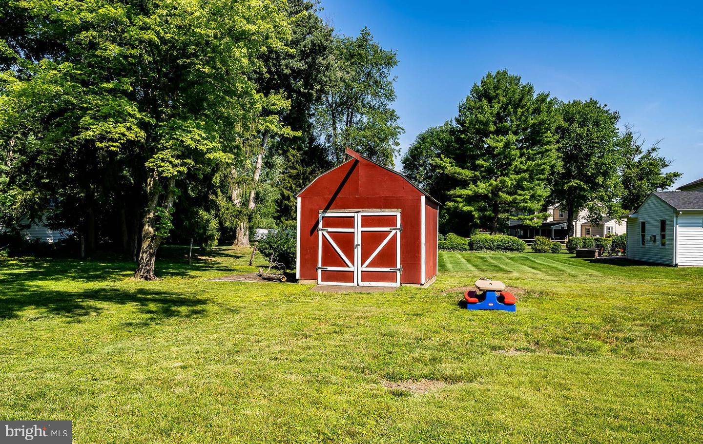 95 Boxwood Rd