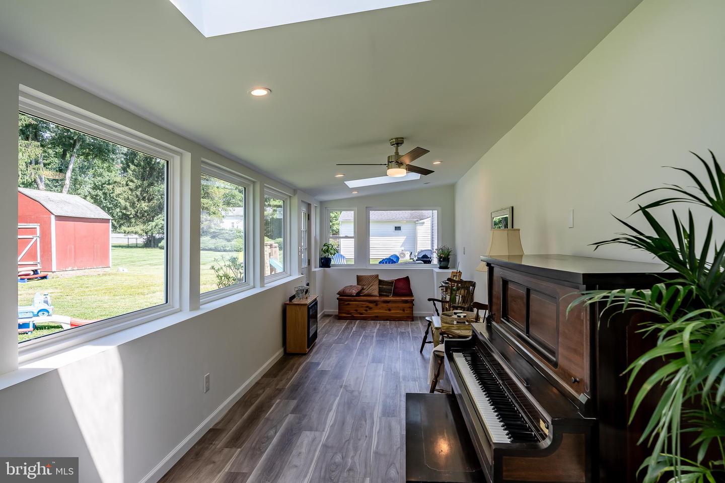 95 Boxwood Rd
