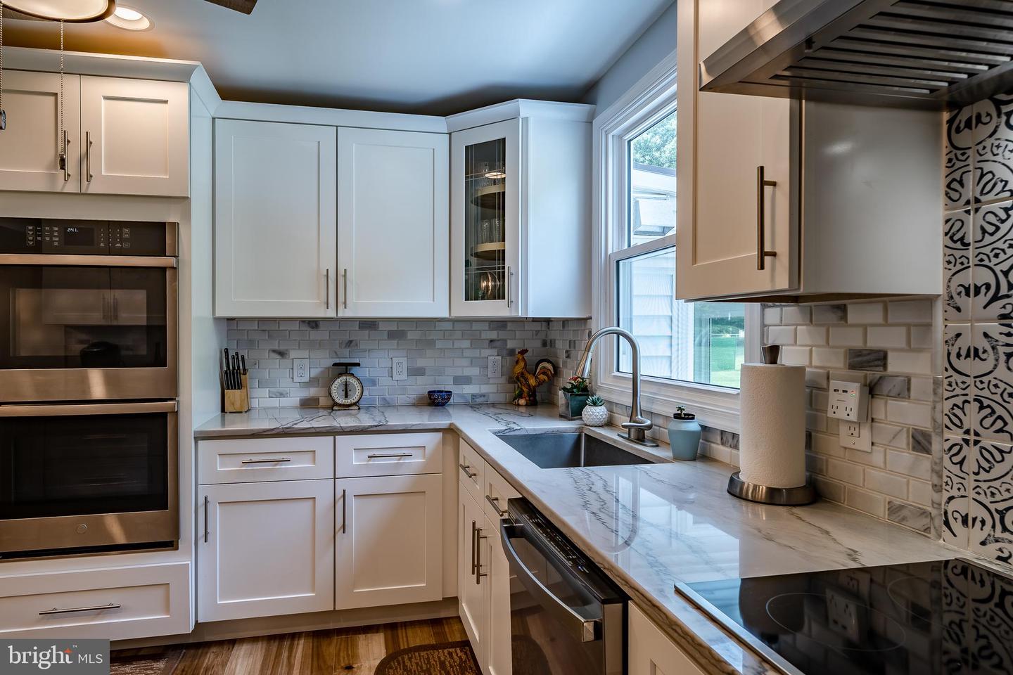 95 Boxwood Rd