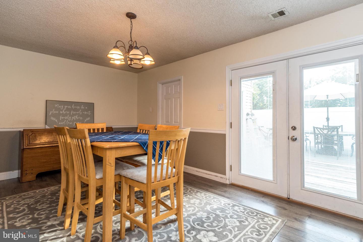 156 Reliance Pl