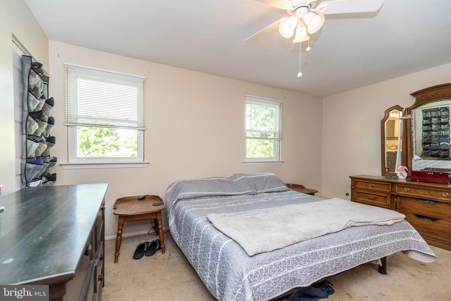 156 Reliance Pl