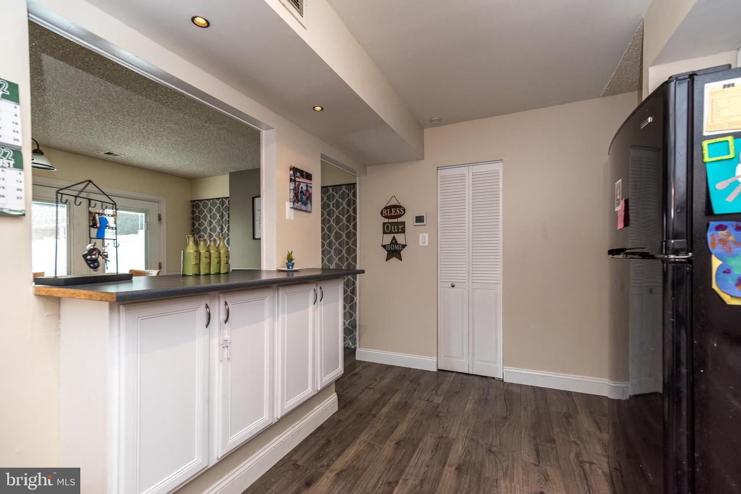 156 Reliance Pl