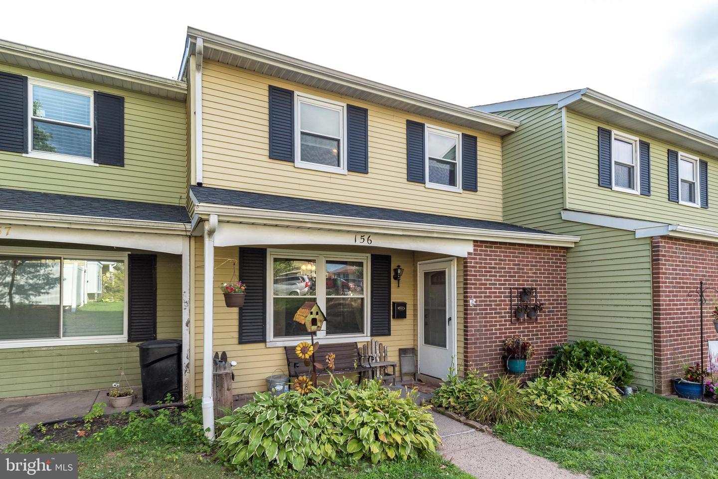 156 Reliance Pl