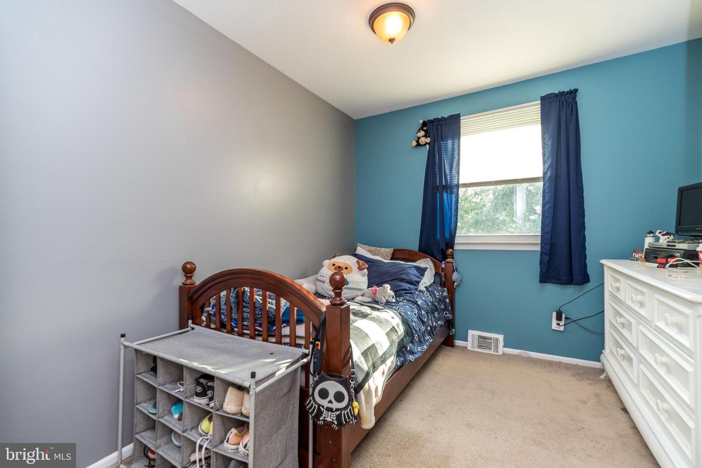 156 Reliance Pl