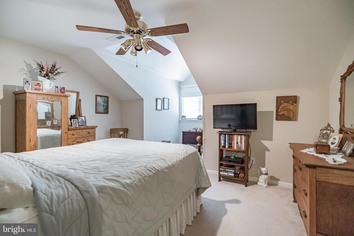 400 Reagan Dr