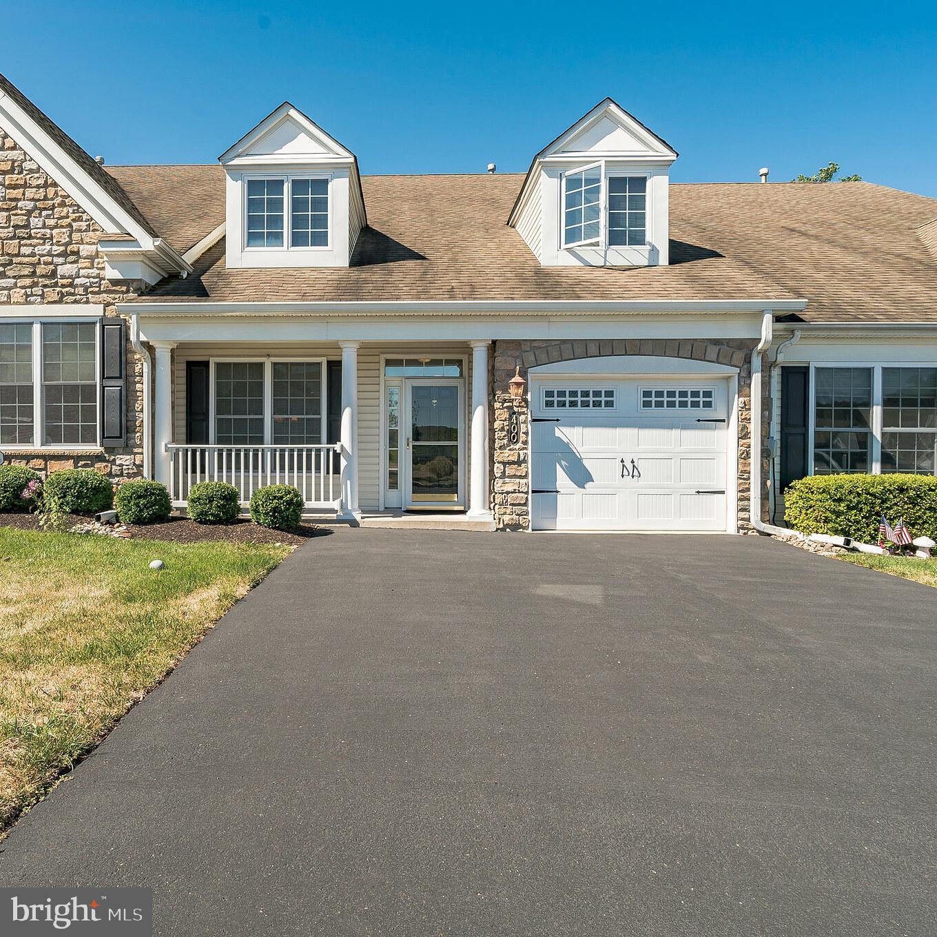 400 Reagan Dr