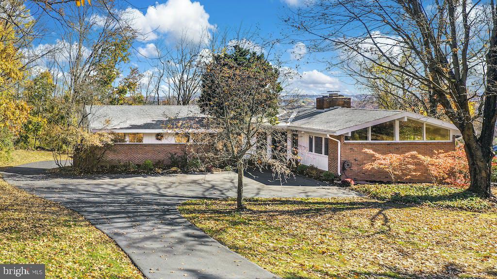 1405 Township Line Rd