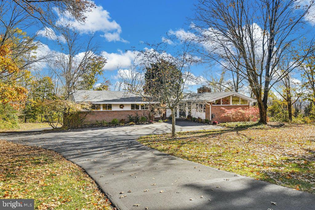 1405 Township Line Rd