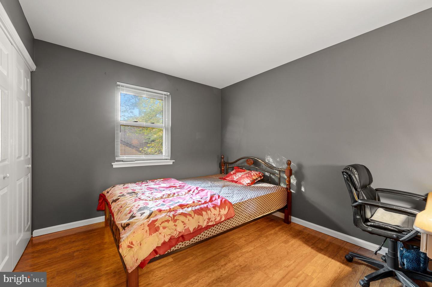 708 Bridgeview Rd