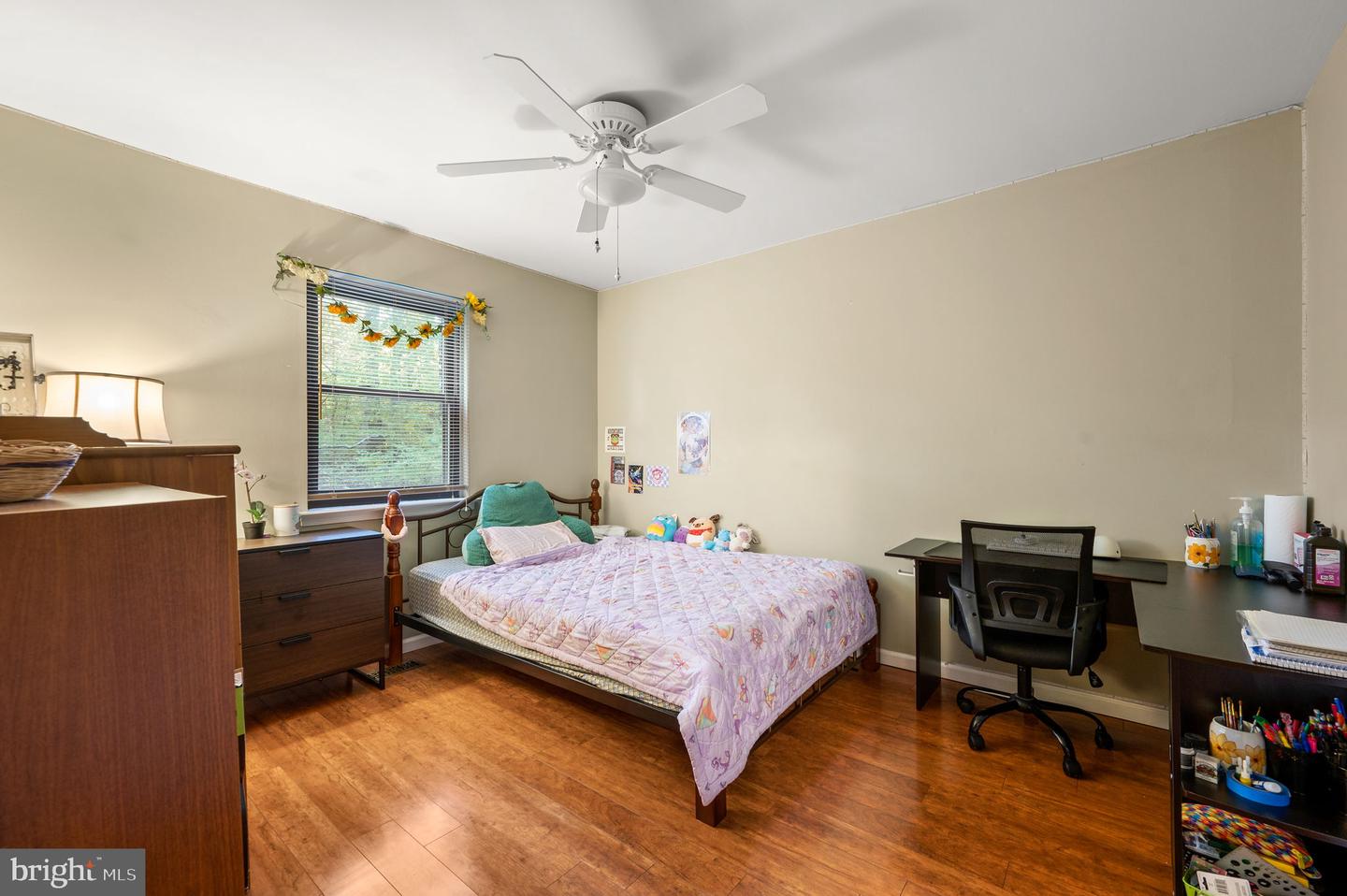 708 Bridgeview Rd