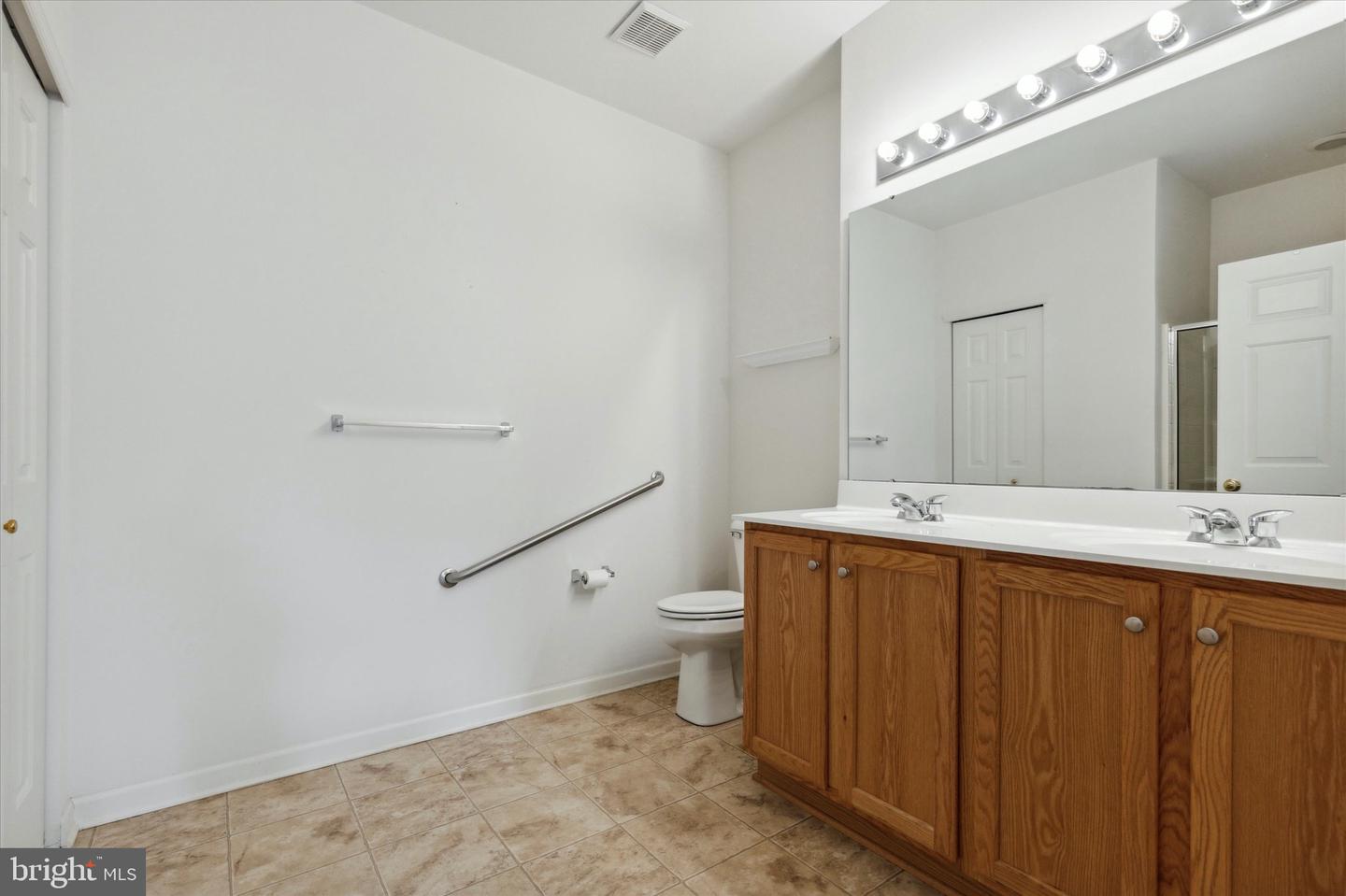 200 Evodia Cir #303
