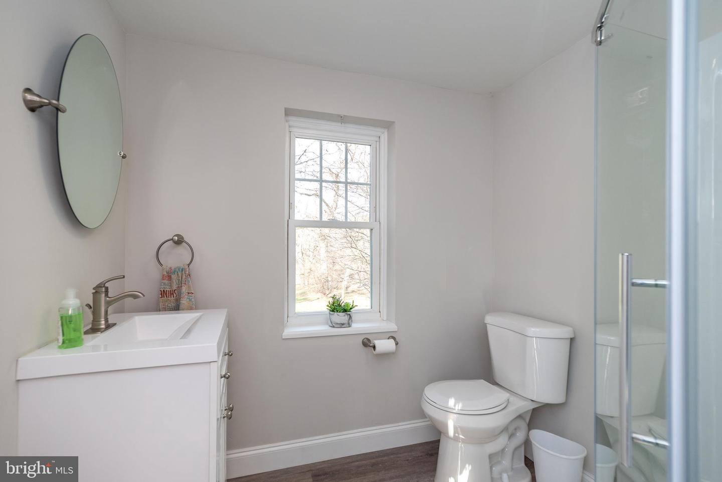 728 Hilltown Pike
