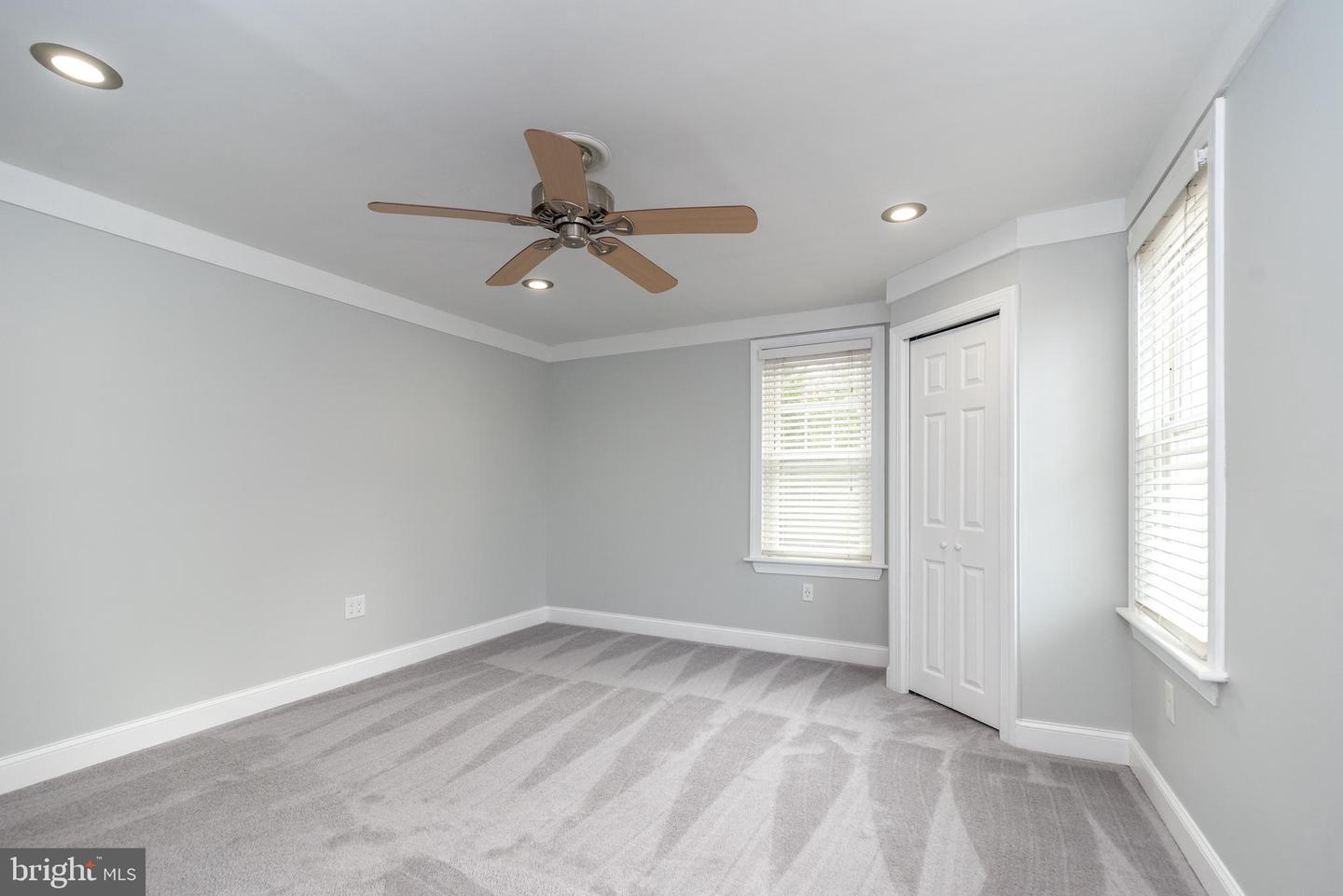 728 Hilltown Pike