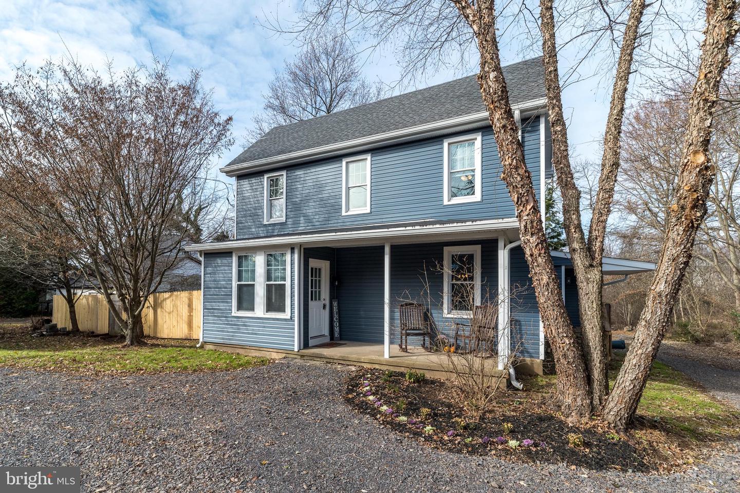 728 Hilltown Pike