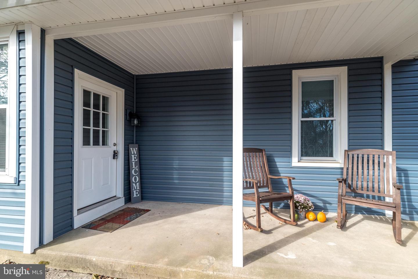 728 Hilltown Pike