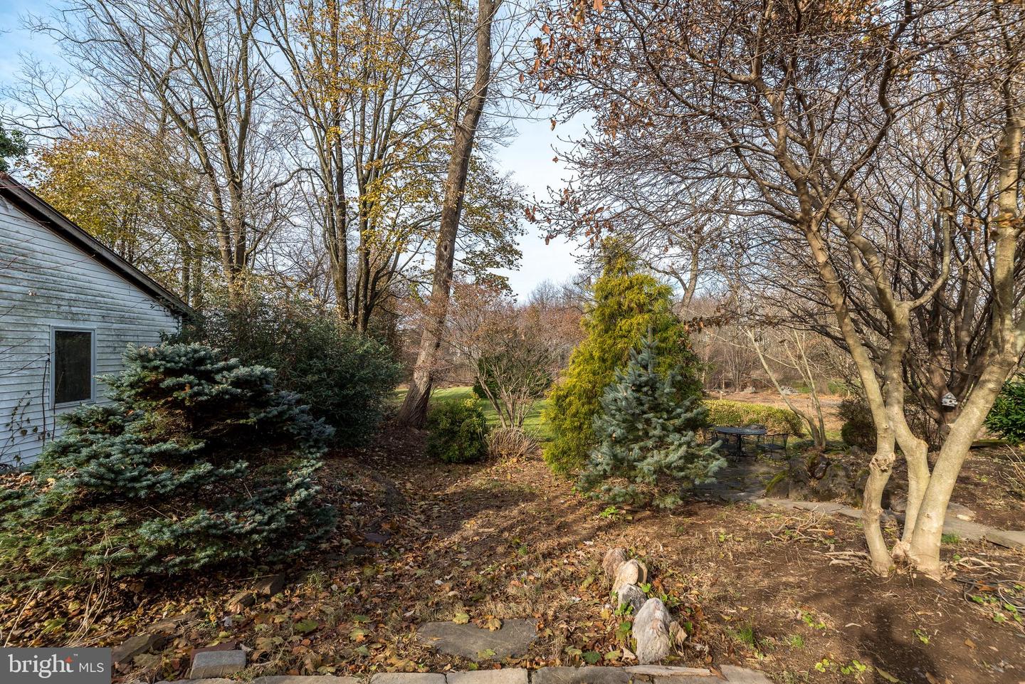 728 Hilltown Pike