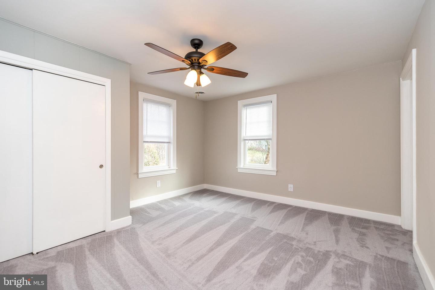 728 Hilltown Pike