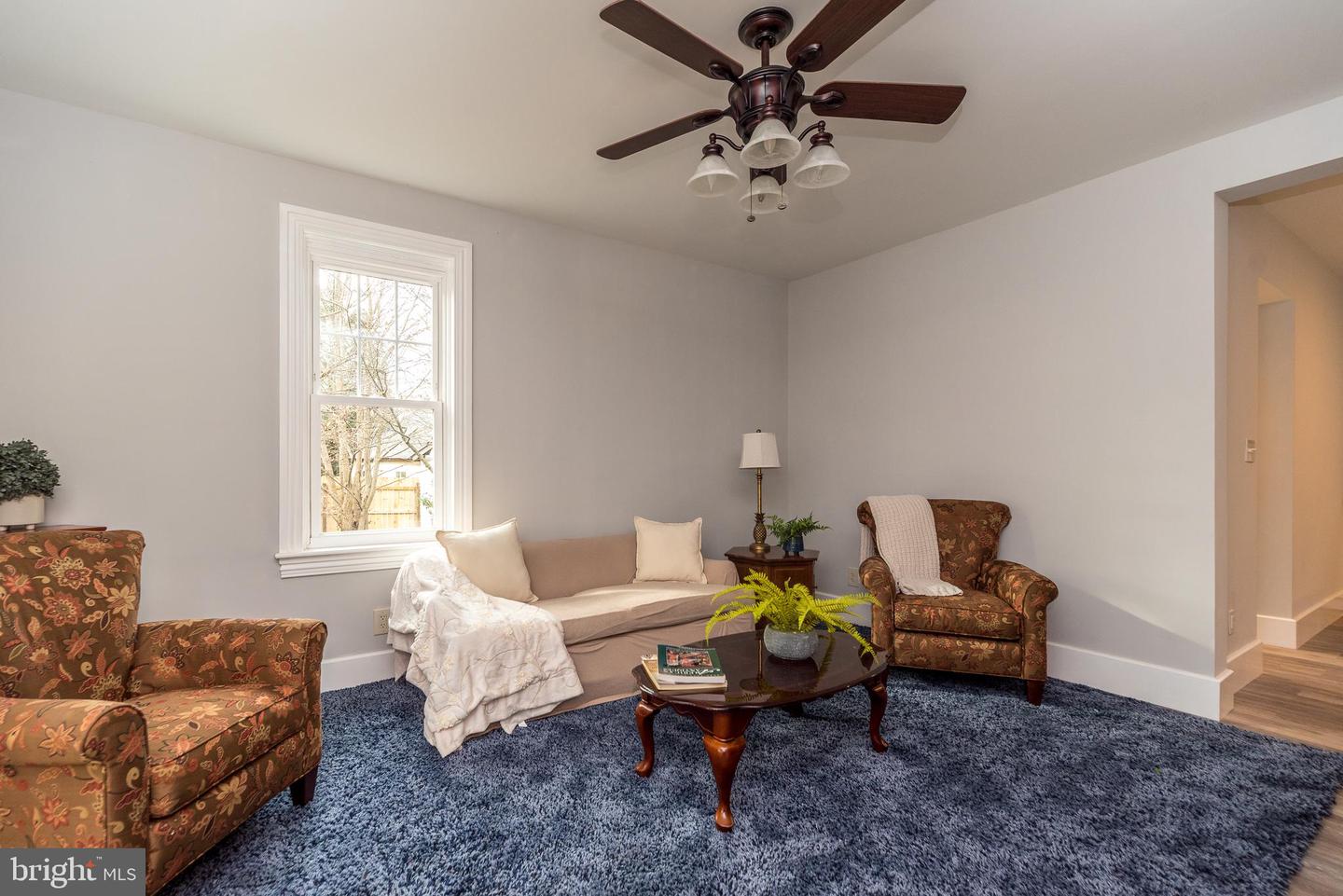728 Hilltown Pike