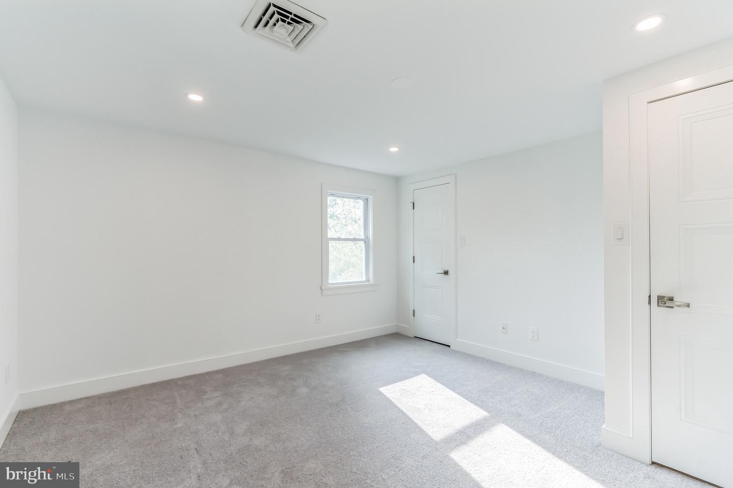 718 Church Rd
