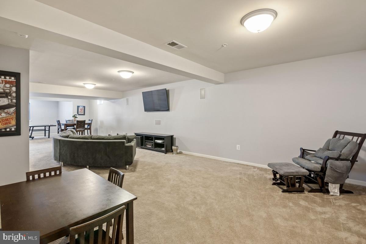2904 Maggie Way