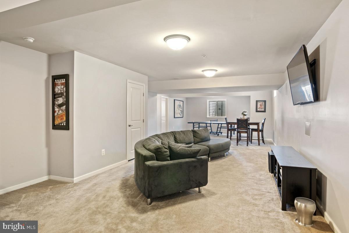 2904 Maggie Way