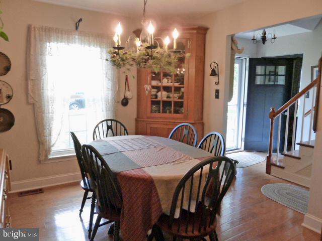 108 Noble Dr
