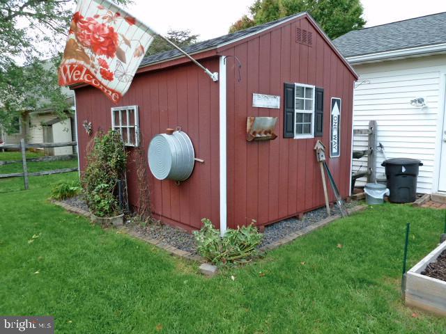 108 Noble Dr
