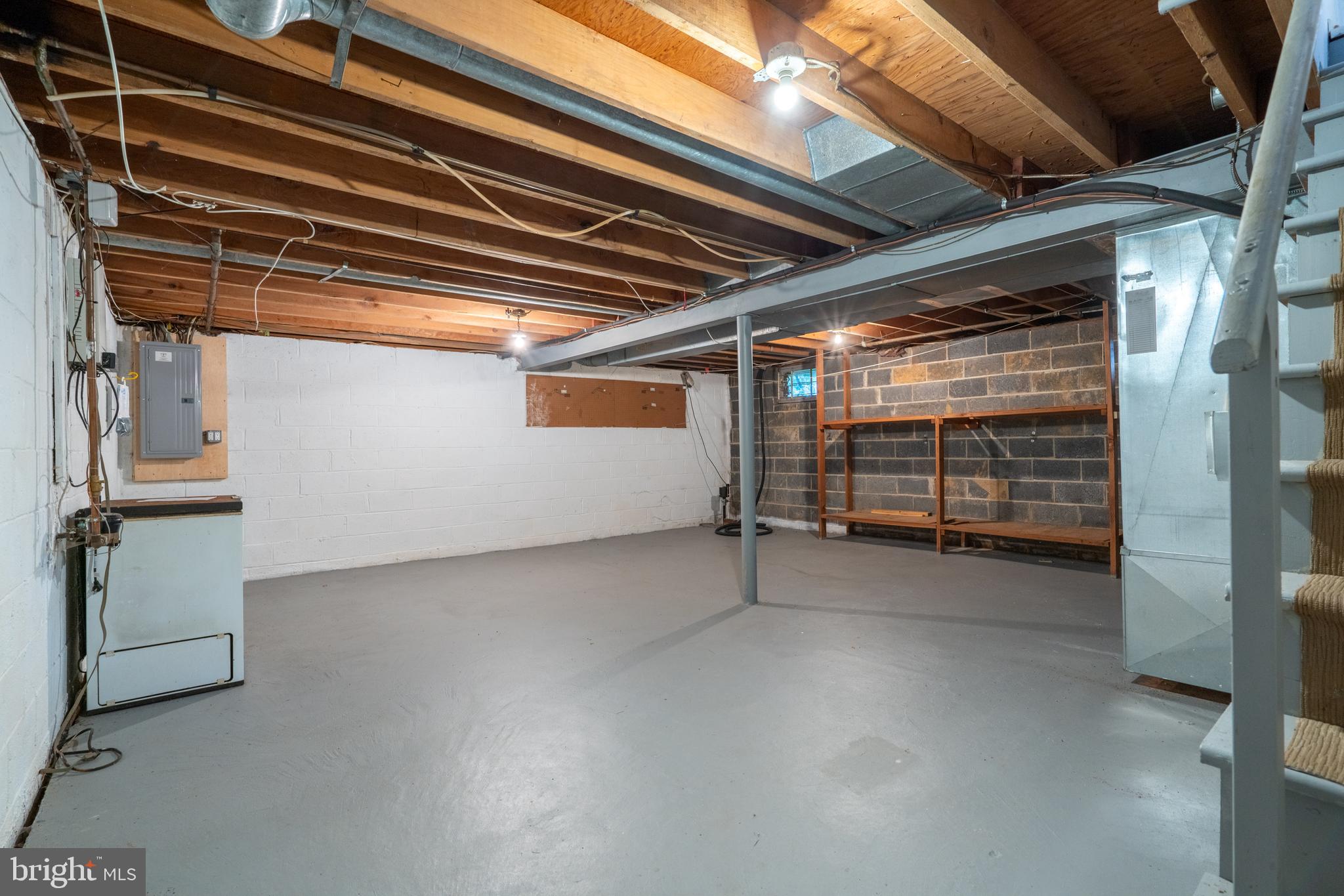 287 Essex Rd