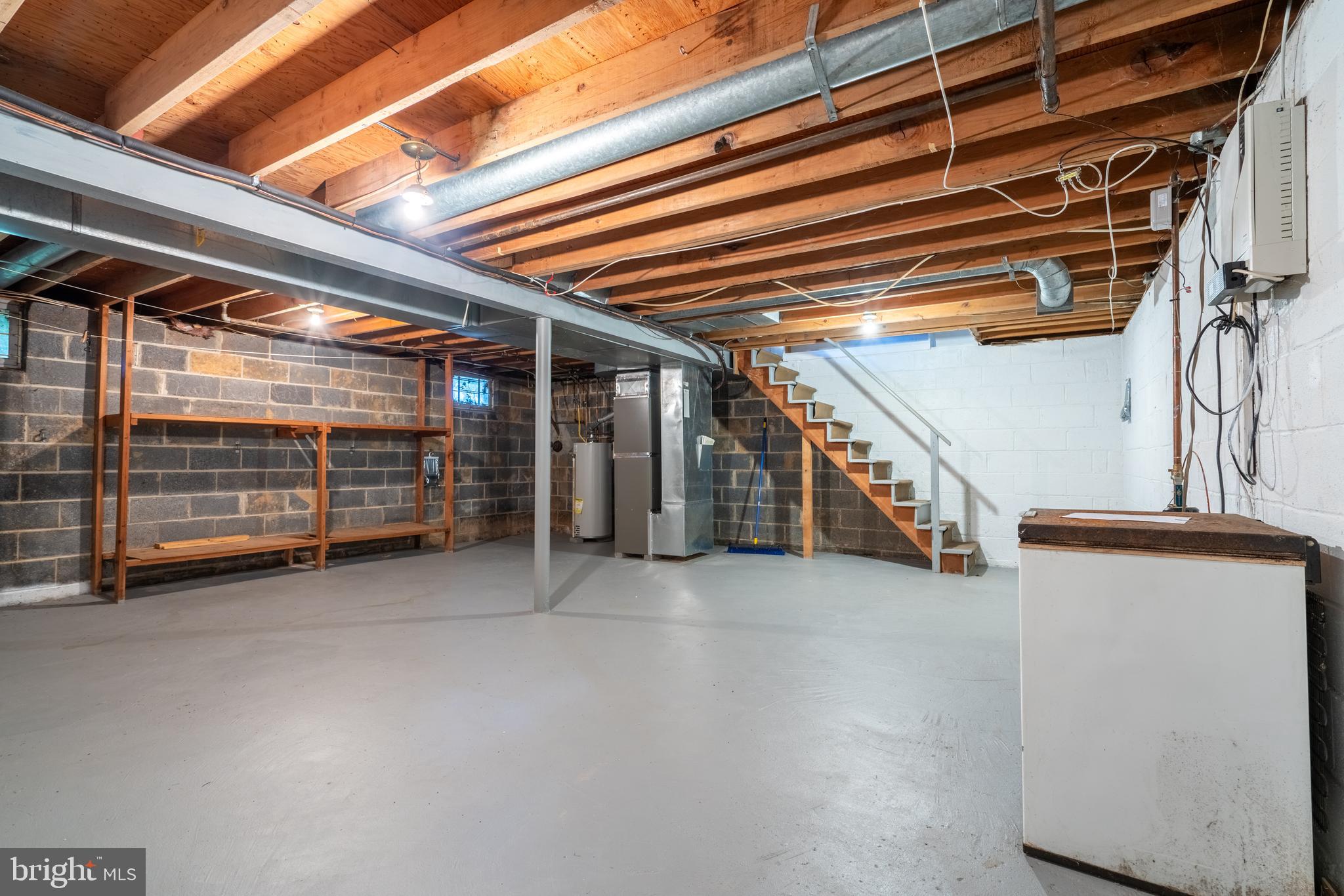 287 Essex Rd