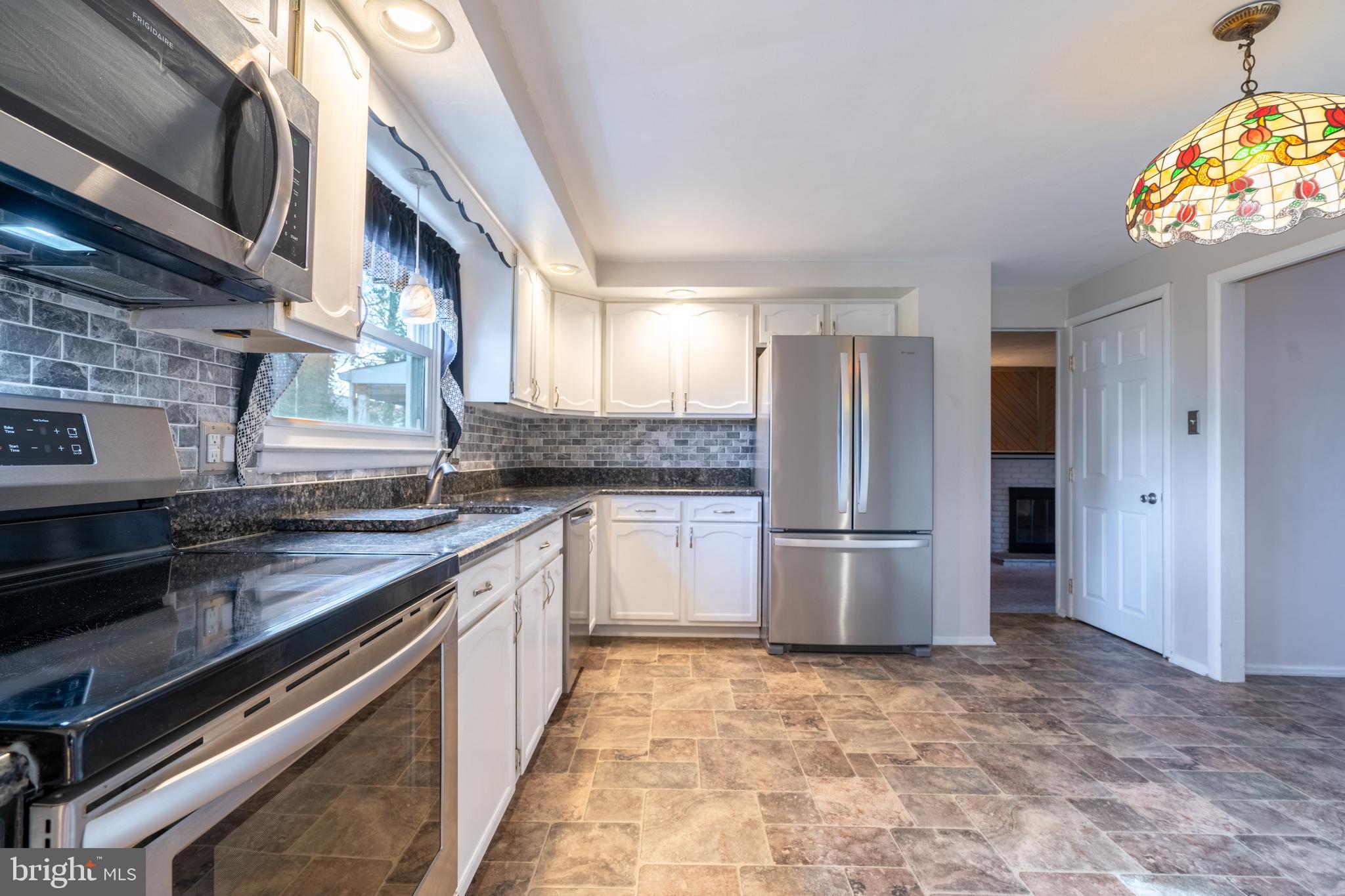 287 Essex Rd