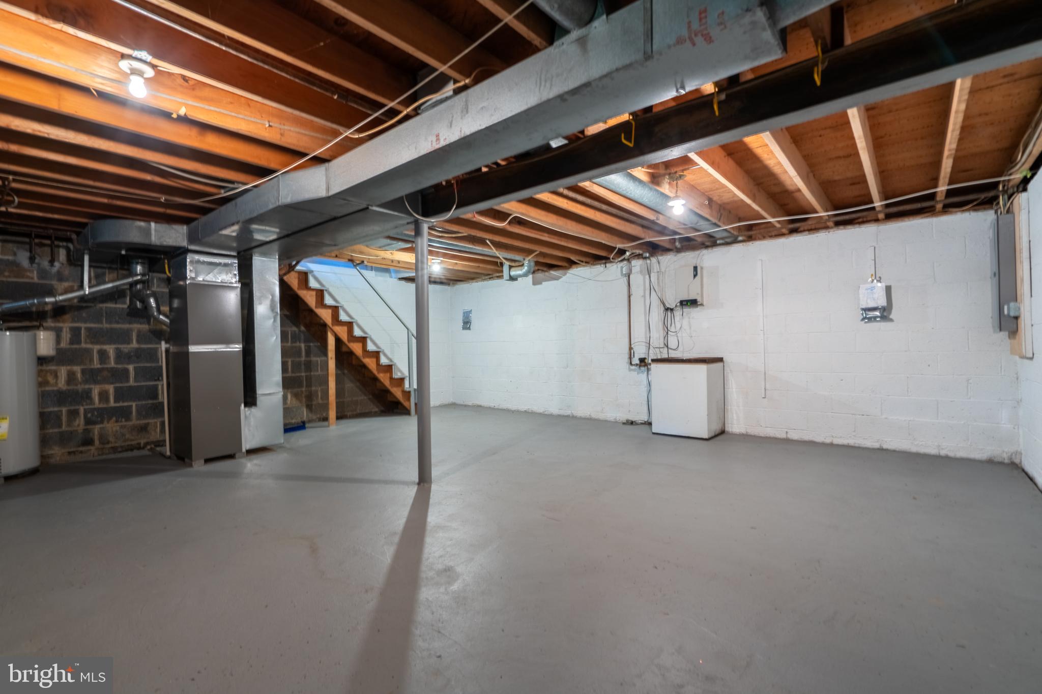 287 Essex Rd