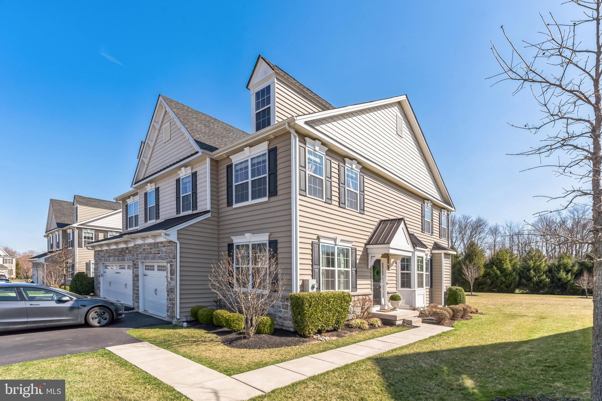 356 W Boulder Dr